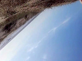 exhibe dans les dunes