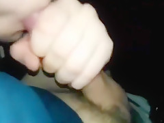 ich 18yo blase 20yo im Auto und schlucke seinen Saft