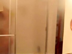 is shooting her naked body reflecting in the mirror