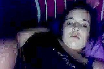livecam legal age teenager 18+