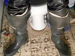 nlboots - rubber waders leather trousers WC