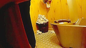 pissing 171