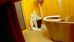pissing 171