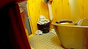 pissing 171