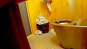 pissing 171
