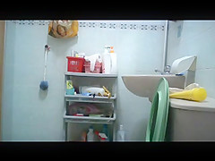 sg Singapore showering