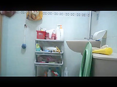 sg Singapore showering