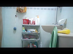 sg Singapore showering
