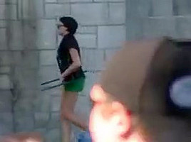 shorts verdes flaca culito skinny petite ass candid