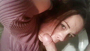 slave vala facefucked over toilet