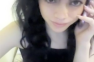 teen 18+ cutie jerks by webcam