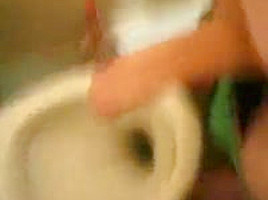 teen 18+ masturbates and cum