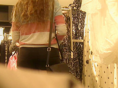 teens 18+ shoppin' (Graz 8)