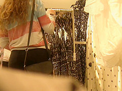 teens 18+ shoppin' (Graz 8)