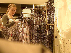 teens 18+ shoppin' (Graz 8)